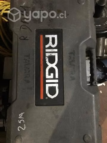 Juego Terraja Ridgid 12r 1/2" a 2" Usada