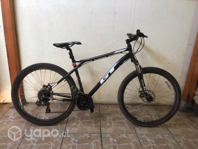Bicicleta GT outpost comp