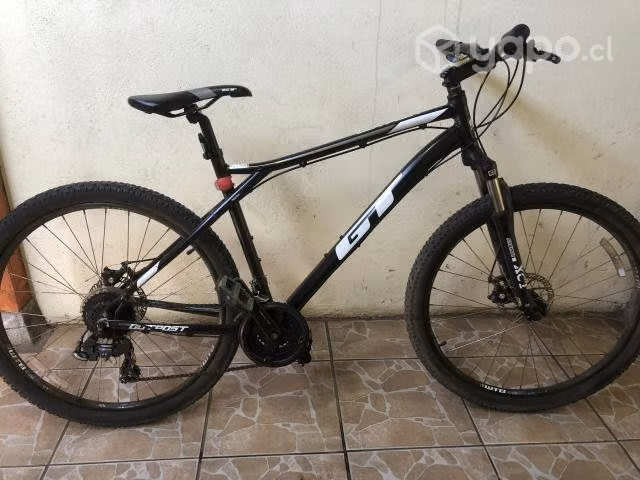 Bicicleta GT outpost comp
