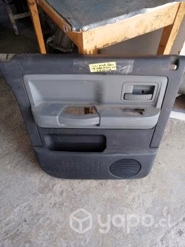 Tapiz puerta trasera izquierda Dodge Dakota 2012