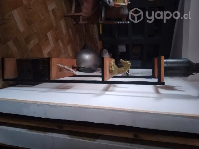 Repisa de metal y madera (stock 4 unidades)
