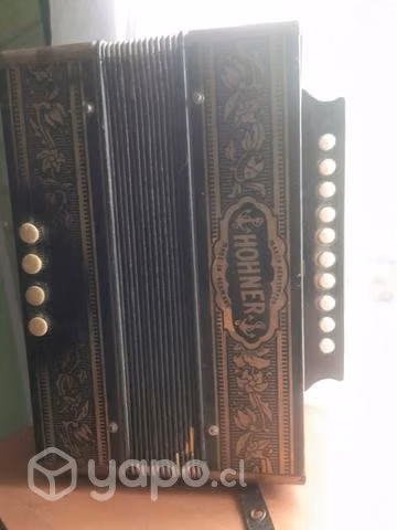 Acordeón Hohner año 1930, excelente estado.