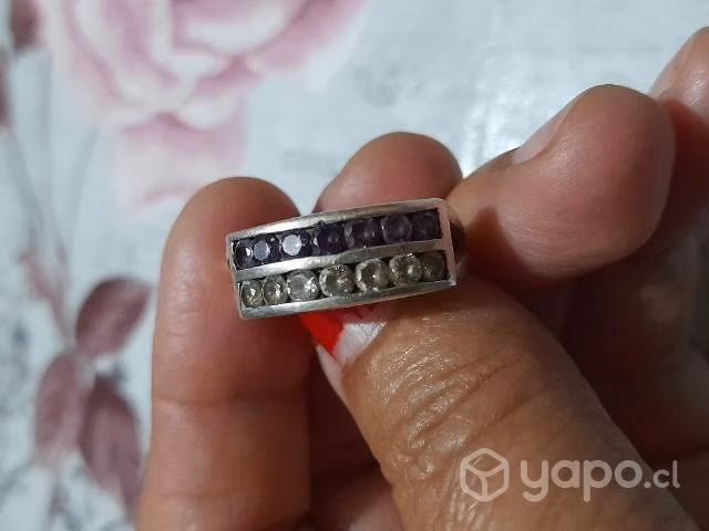 Anillo de plata
