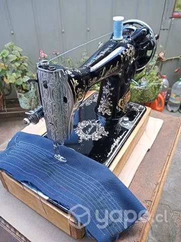 Máquina de coser antigua Lubeck - Imagen 5