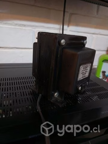 Transformador 220 a 110 va - Imagen 3