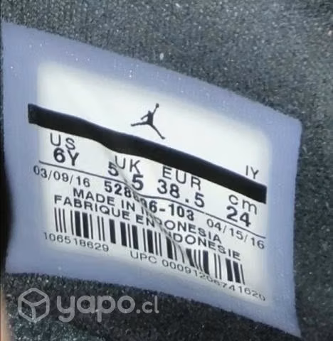 Air Jordan 11 Retro low "closing ceremony"