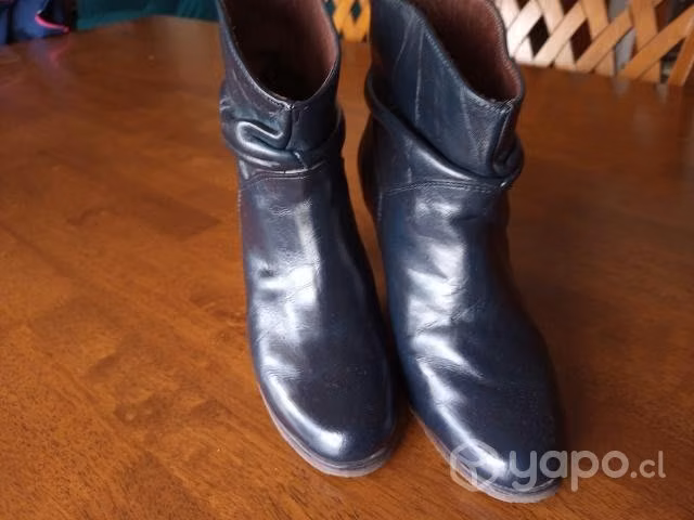Botines de Cuero