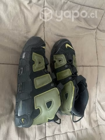 Nike Uptempo