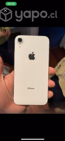 IPhone XR 128 GB pantalla trizada