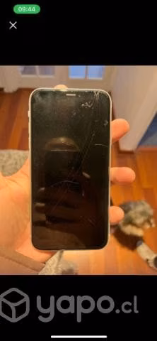 IPhone XR 128 GB pantalla trizada