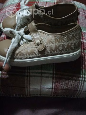 Zapatilla de niña - Imagen 5