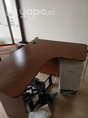 Escritorio en L