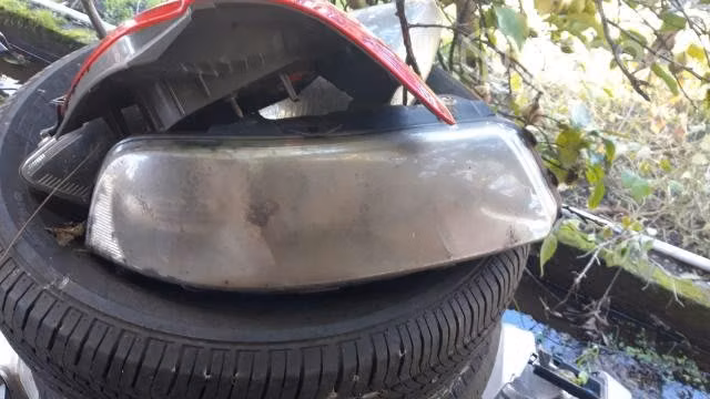 Farol delantero l derecho Volkswagen gol 2005
