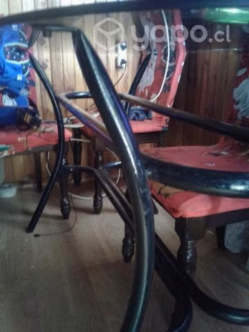 Vendo mesa comedor de vidrio para 6 a 8 personas - Imagen 3