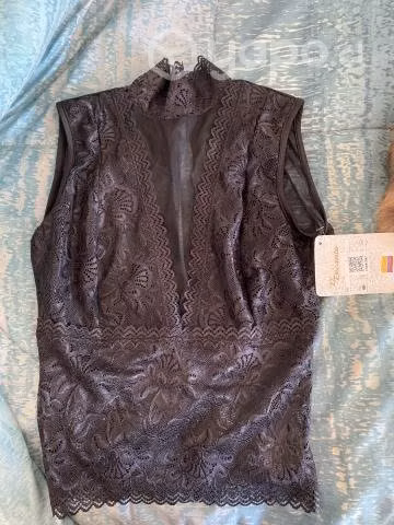 Polera encaje