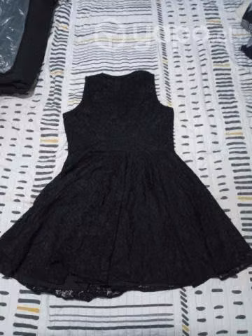 Vestido de Fiesta Casual de Encaje acampanado - Imagen 2