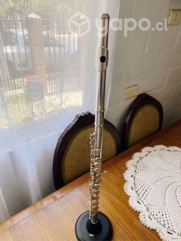 Flauta Traversa Yamaha; Modelo YFL211