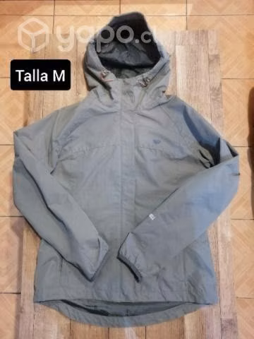 Ropa usada, como nueva
