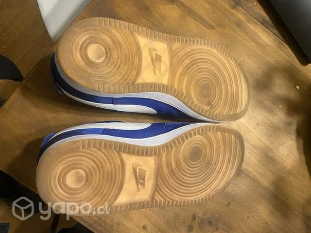 Zapatilla Nike talla 8,5 us - Imagen 5