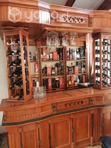 Bar Pino Oregón Americano con Fierro Forjado
