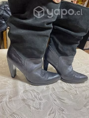 Botas de cuero