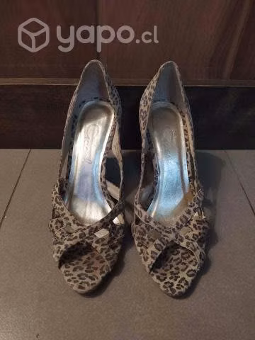 Tacones Gacel animal print