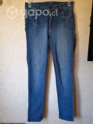 Pantalones jeans mujer. Poco uso