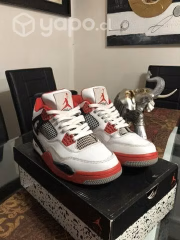 Jordan Retro 4