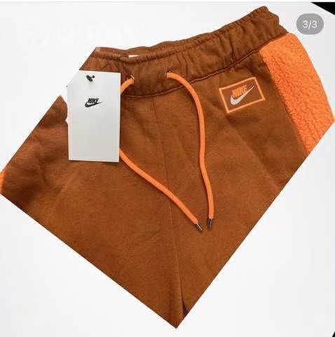 Buzo nike TALLA M