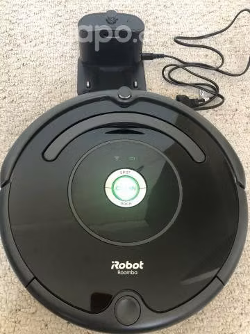 Aspiradora Robot Roomba 675 Negra