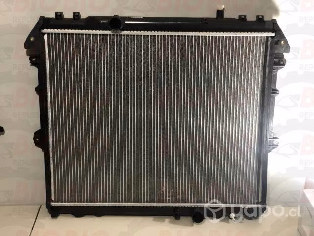 Radiador Motor Toyota Hilux 2.5cc. O 3.0cc. 05/15
