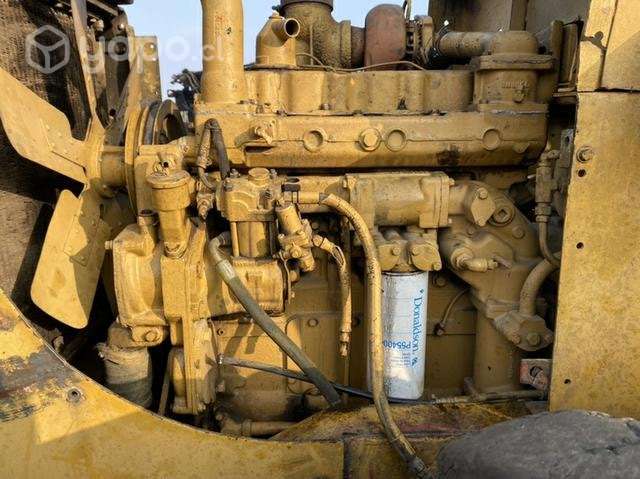 Cargador frontal Caterpillar modelo 950c - Imagen 6