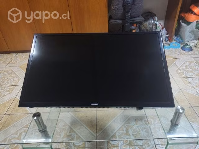 LED Samsung 32'' T4300 HD Smart TV