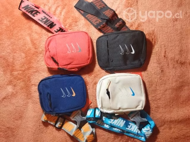 Bolso banano nike