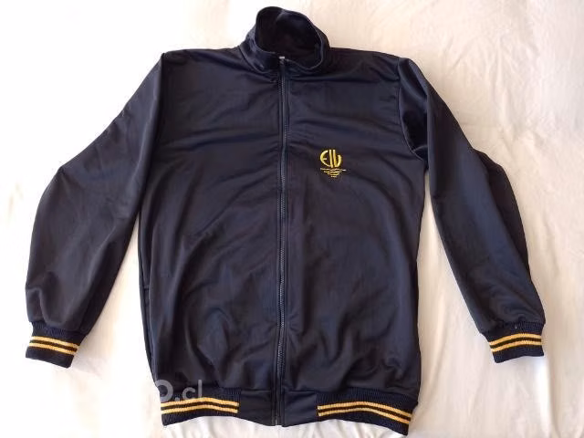 Ropa de liceo industrial talla m