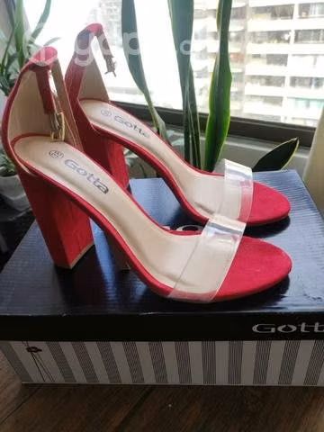 Sandalias
