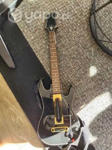 Guitarra + juego Guitar Hero Live PS4