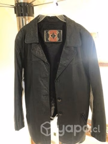 Chaqueta de cuero nueva
