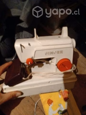 Máquina coser singer para ropa muñecas vintage