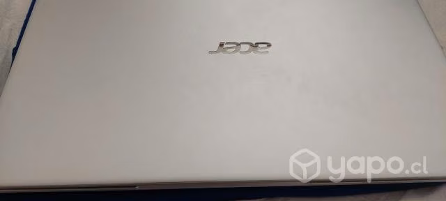Notebook ACER RYZEN 7 - Imagen 2
