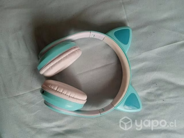Audífonos de gatito celestes a Bluetooth