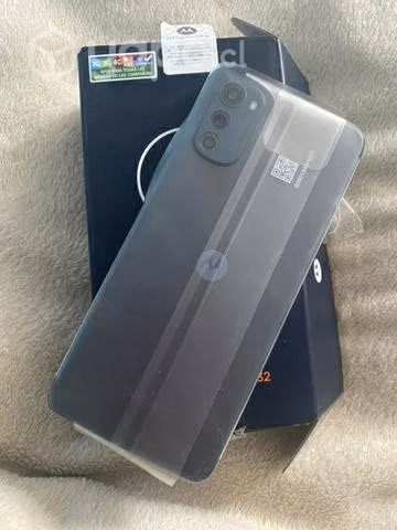 Motorola e32
