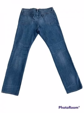 Jeans y pantalones originales nuevos y semi nuevos