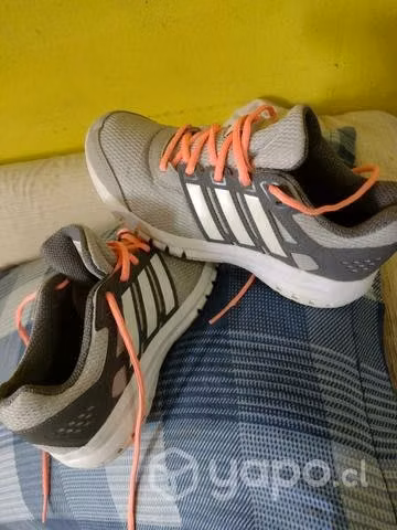 Zapatillas 38 poco uso impecable conversable - Imagen 3