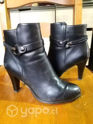 Botines Vía Rosmini 38 - Imagen 2