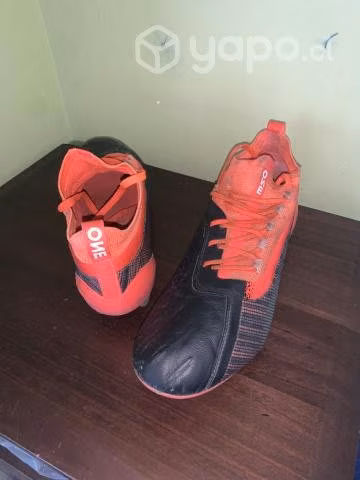 Zapatos de fútbol puma