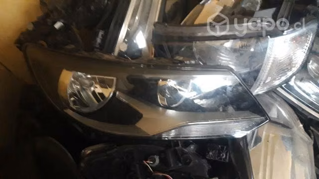 Farol delantero original Volkswagen tiguan 2013