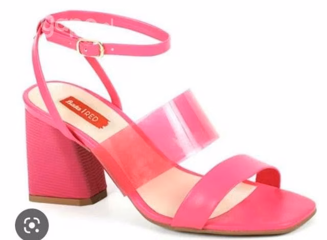 Sandalia fucsia numero 38