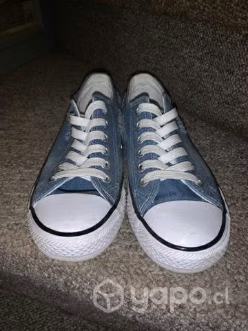 Zapatilla tipo converse