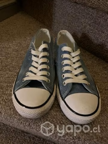 Zapatilla tipo converse